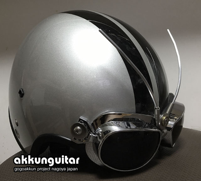 helmet-1004c.jpg